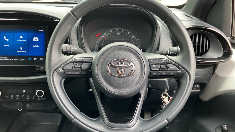 Toyota Aygo X 1.0 VVT-i Edge 5dr Petrol Hatchback